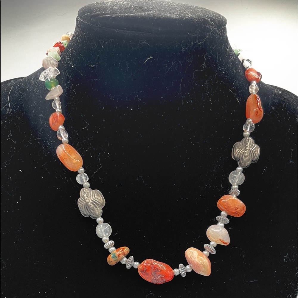 “NATURAL GEMSTONE VINTAGE NECKLACE”. With Unique Silver Bead Detail.